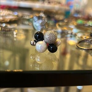 Elegant Black and Silver Beaded Ring